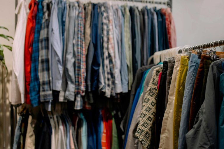 Vintage Wholesale Netherlands — Premium Clothing by the Kilo